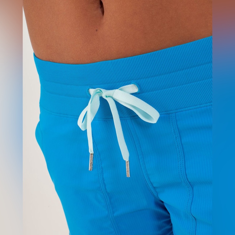 RARE Lululemon Studio Pant II *No Liner
Beach Blanket Blue unlined unicorn - Picture 4 of 14